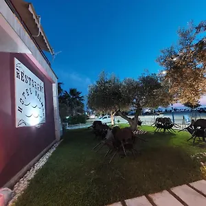  Hotel Velmar Albánie